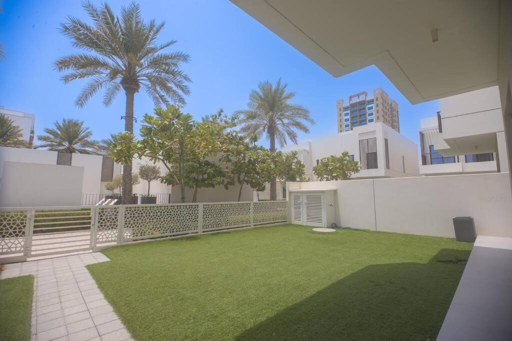 Luxury 3 Bdr Villa By The Sea 54 Fuyaira Exterior foto